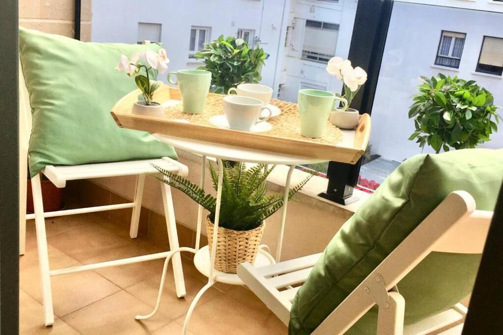 Apartamento 2 Centrico Garaje Wi-Fi Para Trabajar Lejlighed Castro Urdiales Eksteriør billede
